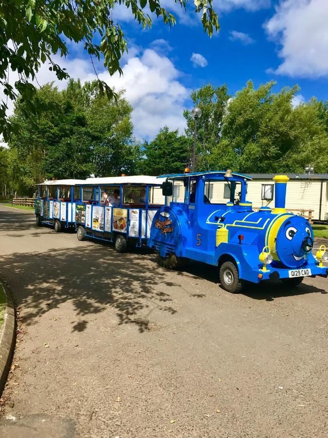 Haven Haggerston Castle Caravan Hire Cheswick  Exterior foto