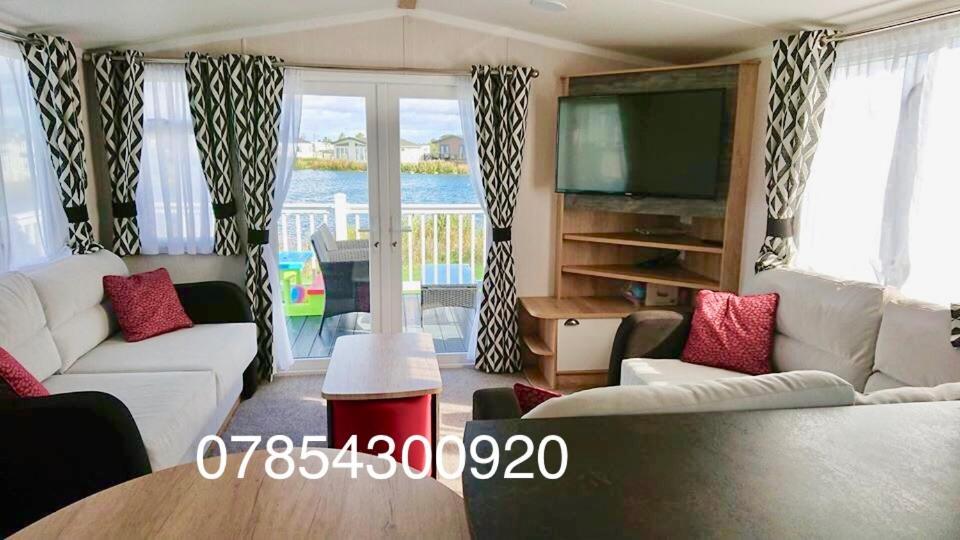 Haven Haggerston Castle Caravan Hire Cheswick  Exterior foto